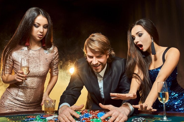 Antarmuka platform kaisar451 menampilkan pasar Liga 1, permainan live dealer, dan slot